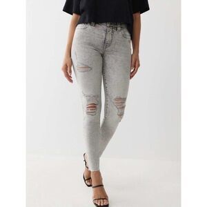 31 True Religion Jennie Curvy Mid-Rise Super Skinny Distressed Raw Edge Hem Grey